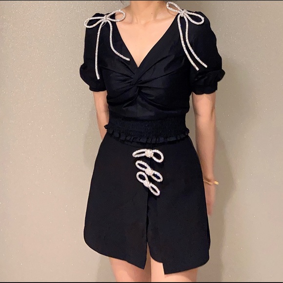 Bright diamond crop top with bows - Picture 1 of 3